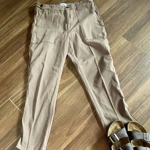 Pistola jeans in a soft brown.